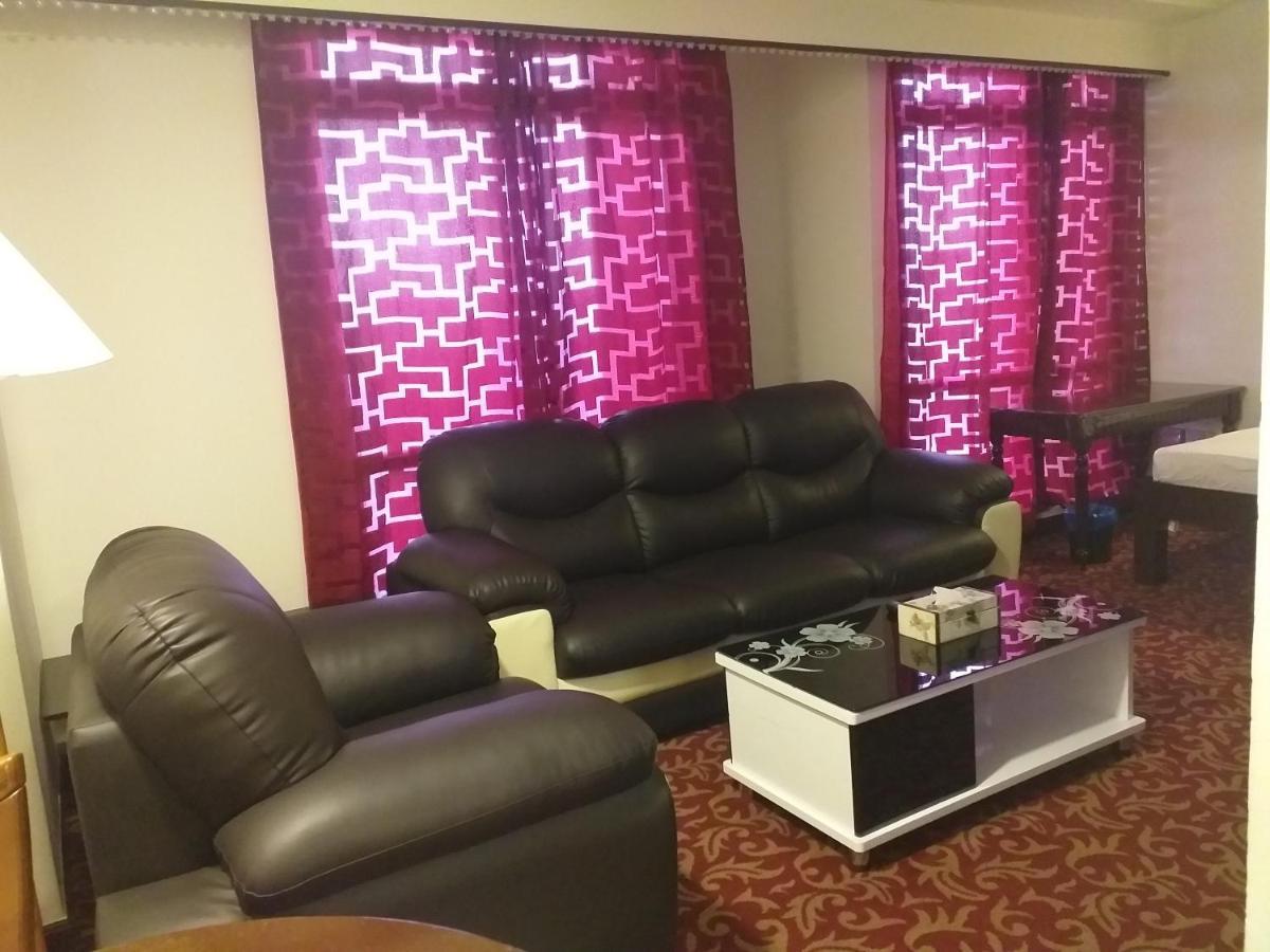 Sabah Suites At Times Square Kl 吉隆坡 外观 照片