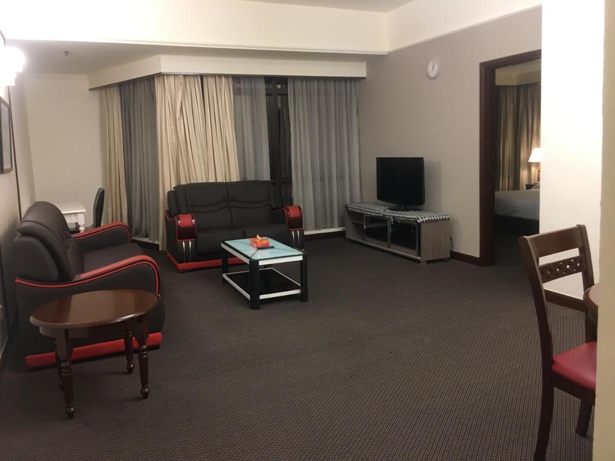 Sabah Suites At Times Square Kl 吉隆坡 外观 照片